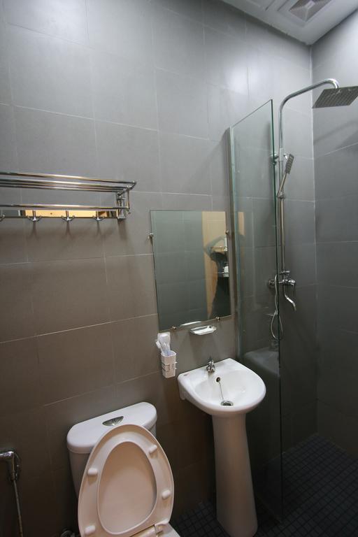 Hotel Check In @ Downtown Rangun Zewnętrze zdjęcie